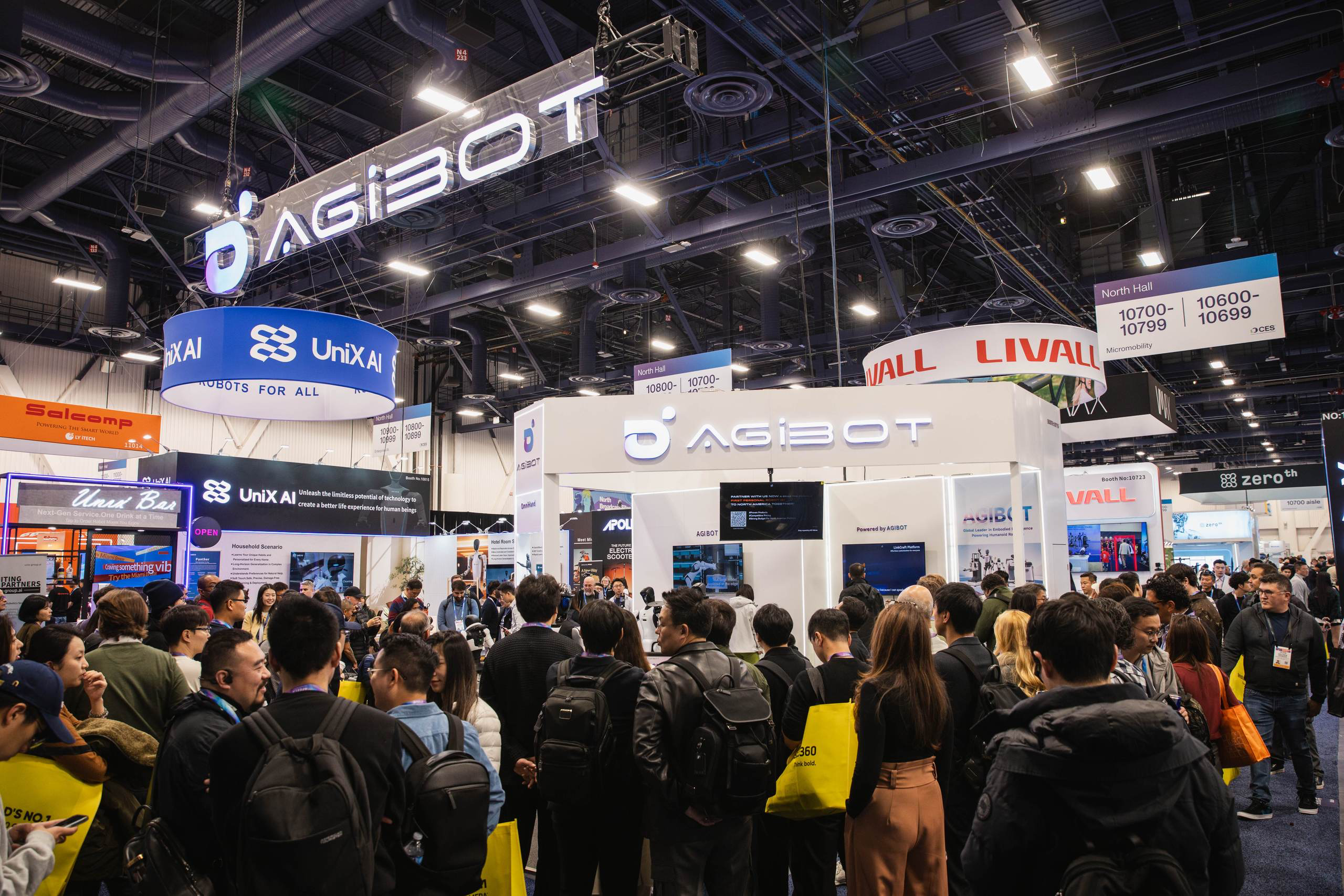 非凡国际亮相CES 2026，展示具身智能全栈生态